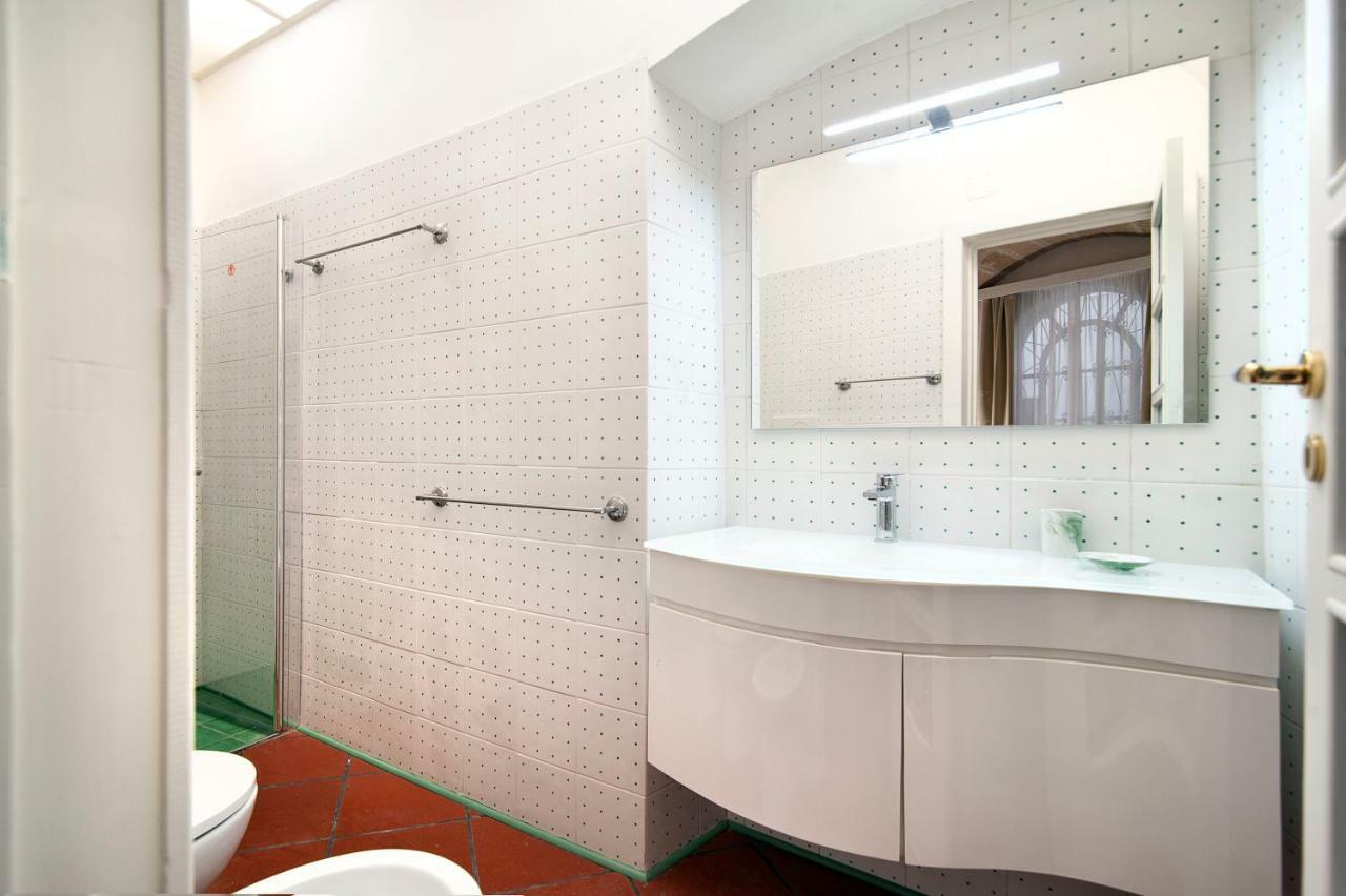 Goodstay Corte Del Vescovo Лече Екстериор снимка